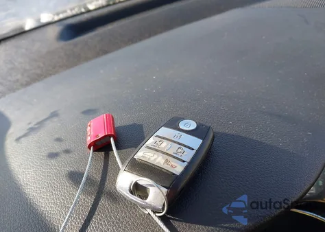 2015 Kia Sedona Sx Luxury z USA, uszkodzony, nr VIN KNDME5C13F6027669